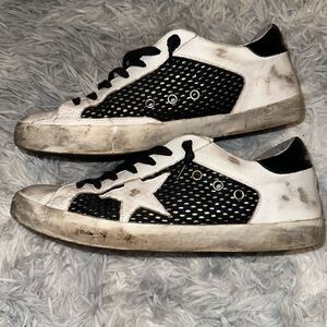 GOLDEN GOOSE SUPEESTARS